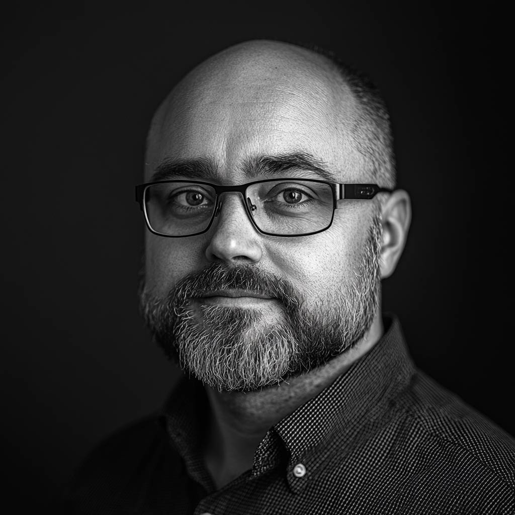 Professor Claudio Ruiz